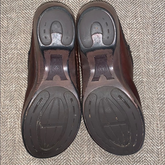 Ariat Clogs Size 7.5B. - Picture 5 of 8